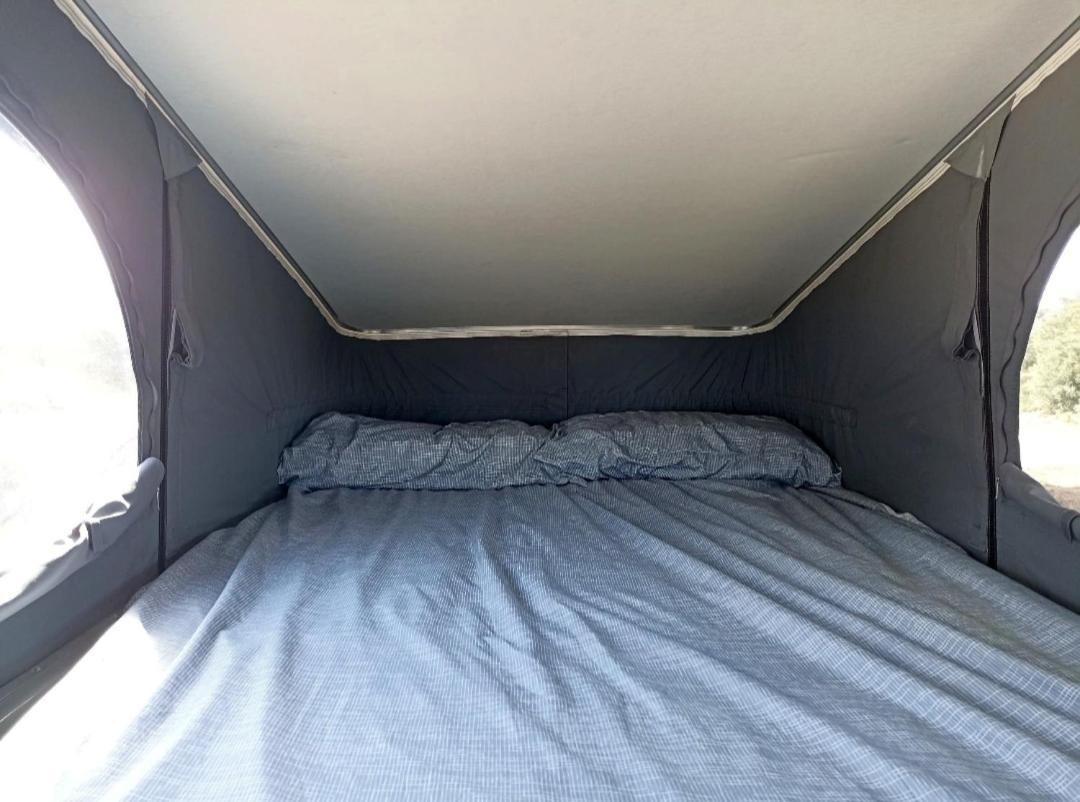 Hotel Ford Transit Custom Camper PMI Exterior foto